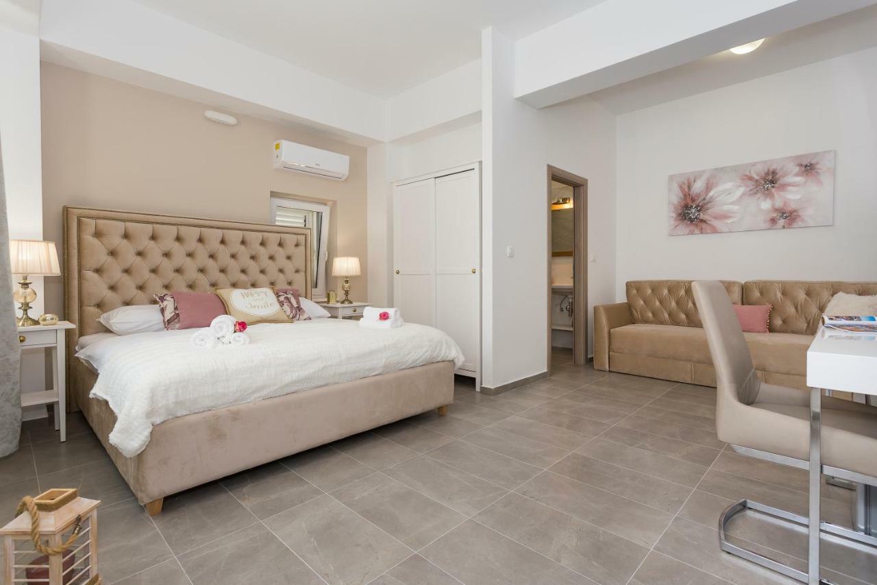 Luxury Rooms Saint Jacob Trogir Exterior photo